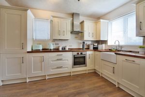 Kitchen- click for photo gallery